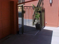 Simple Gate Capitol