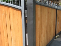 iron-anvil-fences-spear-top-single-rail-loop-spear-227-benson-bruce-900-e-yard-6-6