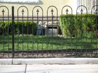 iron-anvil-fences-spear-top-single-rail-loop-spear-227-loop-fence-on-6th-south-by-others-1-1
