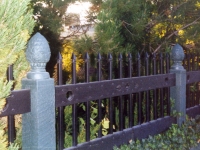iron-anvil-fences-by-others-heavy-side-mount-2
