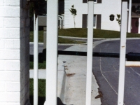 iron-anvil-gates-by-others-man-flat-hinge