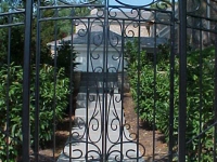 iron-anvil-gates-by-others-man-scroll-near-university-of-utah-1