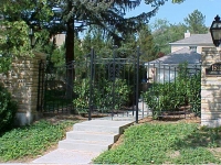 iron-anvil-gates-by-others-man-scroll-near-university-of-utah-2