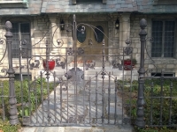 69-0065-Iron-Anvil-Gates-Man-Arch-GATE-FENCE-BY-OTHERS-99-