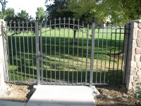 iron-anvil-gates-man-arch-american-heritage