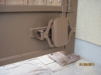 iron-anvil-gates-man-arch-rual-coray-15193-steel-and-wood-kant-slam