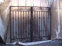 iron-anvil-gates-man-flat-knight-monica-btf-12497
