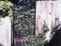 iron-anvil-gates-man-flat-scroll-top-pattern