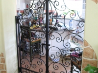 iron-anvil-gates-man-french-curve-scroll-top-aire-dr-park-city-1-1