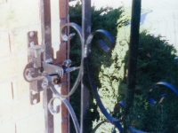 iron-anvil-gates-man-hardware-latch-gravity