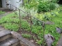 iron-anvil-handrails-post-mount-moulded-cap-harvard-lateral-by-church-by-others-1