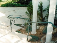 iron-anvil-handrails-post-mount-vine-farmington-5-5-3