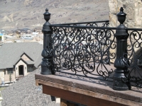 iron-anvil-railing-belly-rail-single-top-round-woolf-17