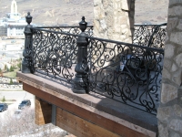 iron-anvil-railing-belly-rail-single-top-round-woolf-19