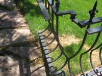 iron-anvil-railing-belly-rail-single-top-square-spear-29-1620-bennet-betty-penny-chandler-circles-a-4
