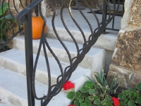 iron-anvil-railing-belly-rail-single-top-square-xx-xxxx-embossed