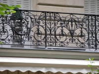 iron-anvil-railing-by-others-european-france-paris-263-1