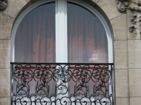 iron-anvil-railing-by-others-european-france-paris-263-13