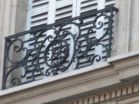 iron-anvil-railing-by-others-european-france-paris-263-29