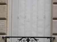 iron-anvil-railing-by-others-european-france-paris-263-46