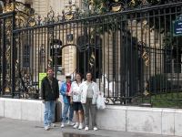 iron-anvil-railing-by-others-european-france-paris-263-53