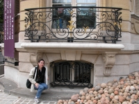 iron-anvil-railing-by-others-european-france-paris-263-58