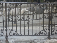 iron-anvil-railing-by-others-with-scrolls-1-1