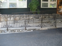 iron-anvil-railing-by-others-with-scrolls-1-2