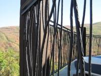 iron-anvil-railing-double-top-twig-rail-blake-immigration-by-others-1