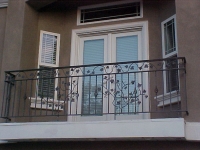 iron-anvil-railing-double-top-valance-vine-rail-cannon-tracy-1