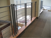 iron-anvil-railing-horizontal-round-bar-gold-medallion13-4364-5
