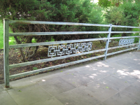 iron-anvil-railing-horizontal-square-tube-xxxx-21031-4-tannenbaum-fence-16221