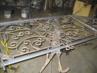 iron-anvil-railing-scrolls-and-patterns-european-12-455-messina-h