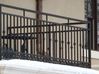 iron-anvil-railing-scrolls-and-patterns-repeating-collars-gustafson-guynn-on-yale-3