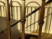 10-5033-Iron-Anvil-Railing-Single-Top-Simple-HENRIE-29902-QUEEN-ANN-POST-12