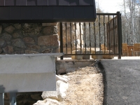 iron-anvil-railing-single-top-collars-cat-walk-wolf-creek-by-others