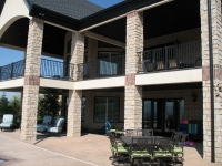 iron-anvil-railing-single-top-collars-ferran-kilgore-gate-grand-stair-railing-7