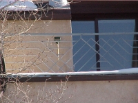 iron-anvil-railing-x-pattern-zig-zag-gary-immigration-canyon-1