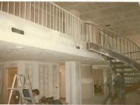 41-0020-iron-anvil-stairs-grand-circular-treads-angle-iron-Wikens-0