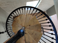 42-0127-Iron-Anvil-Stairs-Spiral-Smooth-tread-DAVIES-3130-MAPPLETON-LOOP-RAIL-8